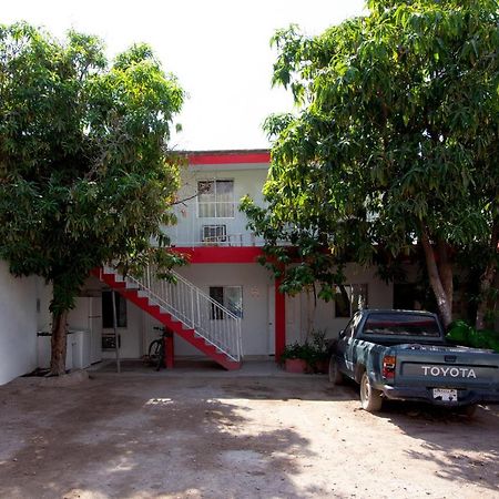 מלון גואימאס Oyo Casa De Huespedes San Jose מראה חיצוני תמונה