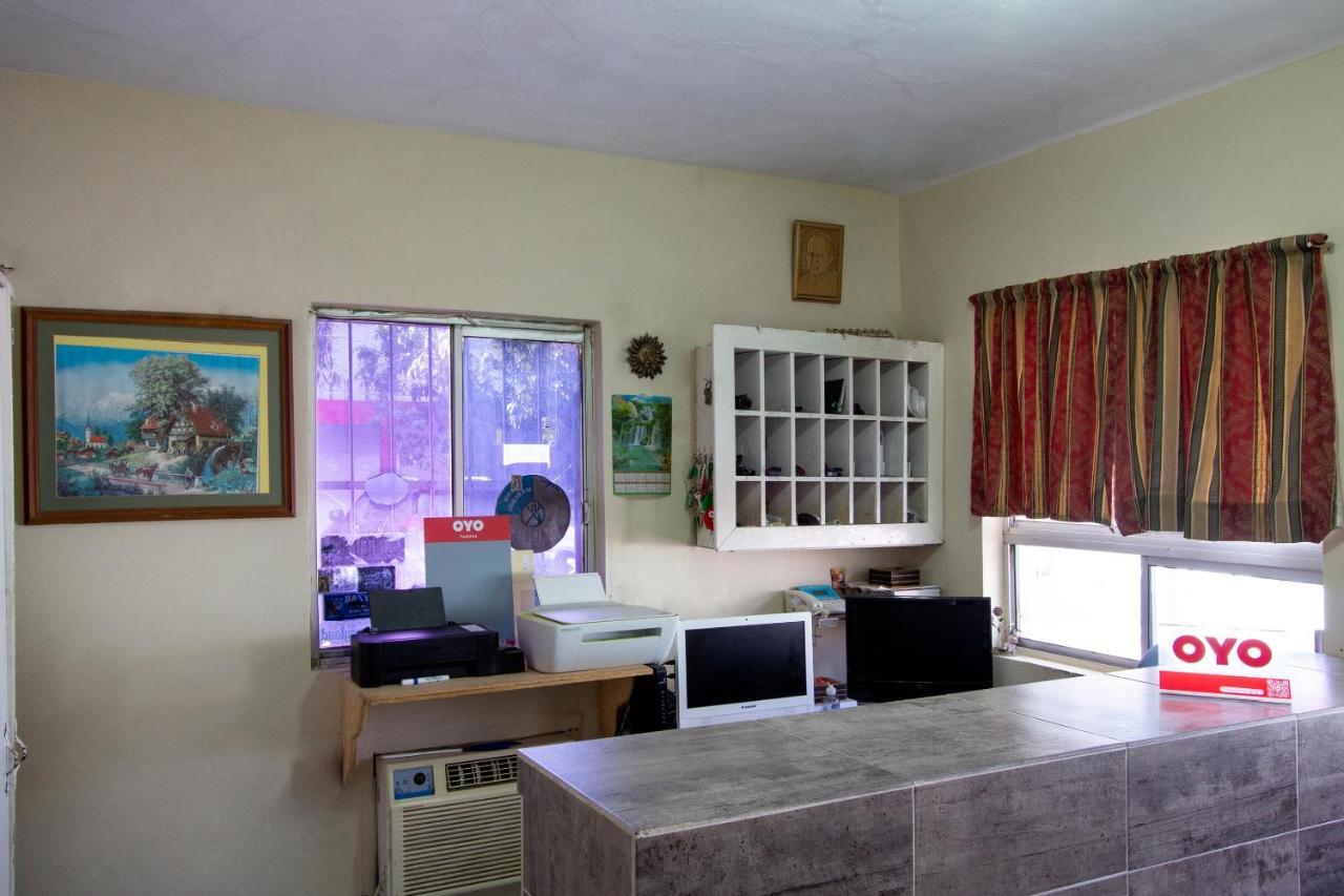 מלון גואימאס Oyo Casa De Huespedes San Jose מראה חיצוני תמונה