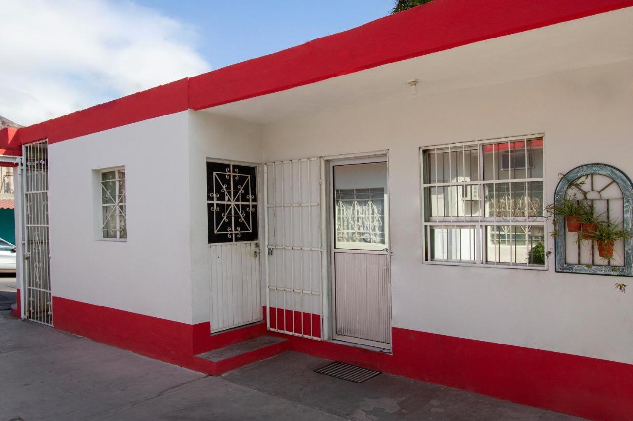 מלון גואימאס Oyo Casa De Huespedes San Jose מראה חיצוני תמונה