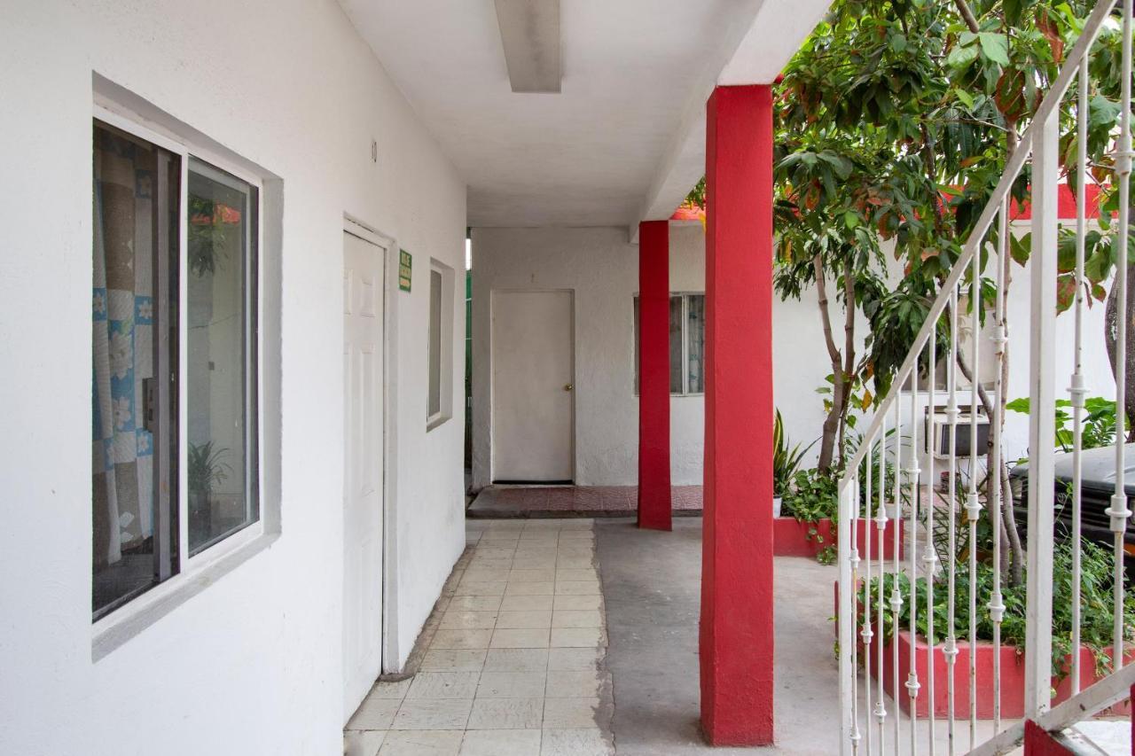 מלון גואימאס Oyo Casa De Huespedes San Jose מראה חיצוני תמונה